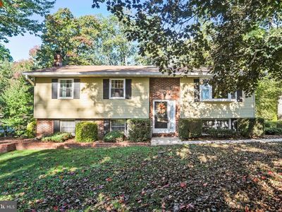 1508 Carriage Hill Dr, Westminster, MD 21157
