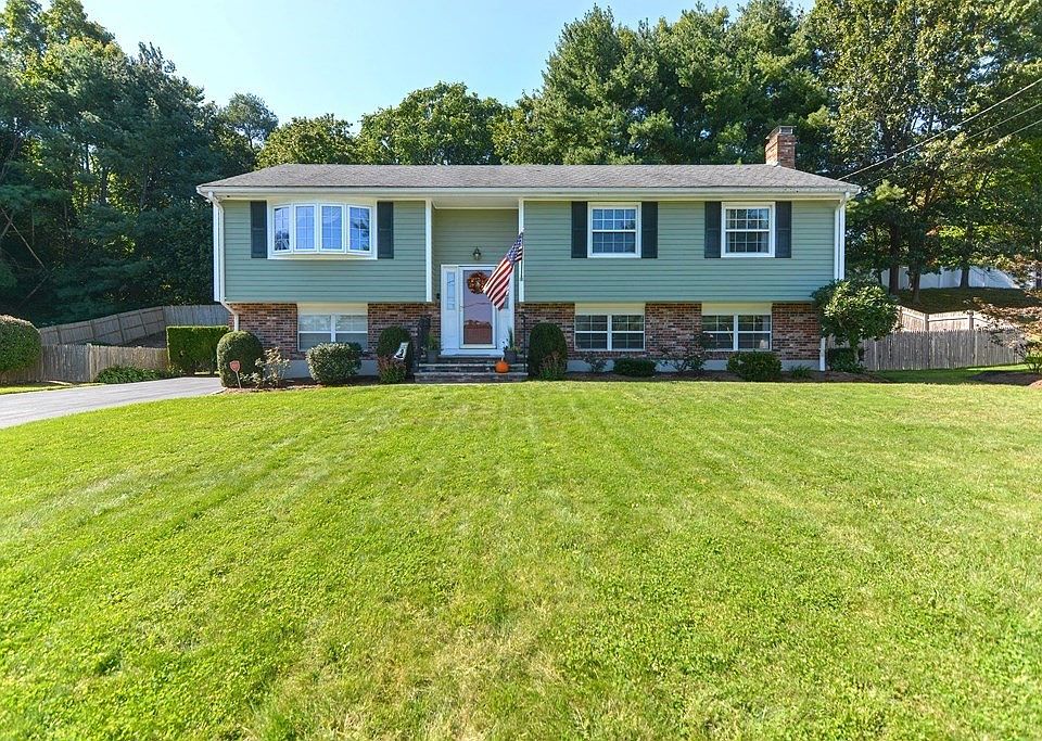 1st image of 160 Charles Cir