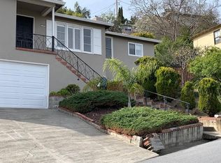 1690 Hull Dr, San Carlos, CA 94070