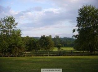 1831 Eden Ln, Charlottesville, VA 22901