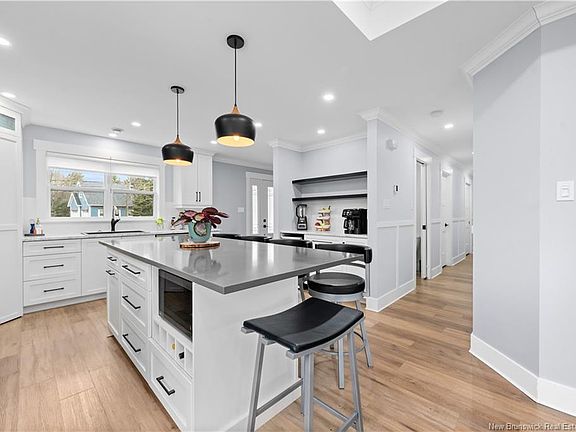 5th image of 1 Heron Way