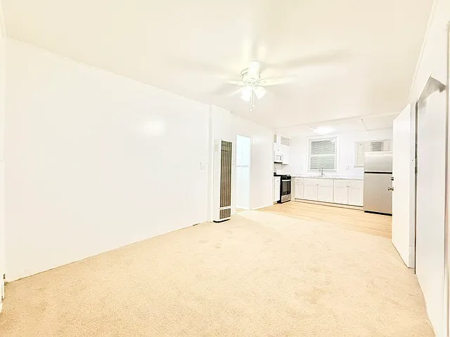 731 San Jose Pl — Photo 3