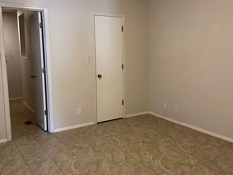 1005 Ivy Dr #398 — Photo 12