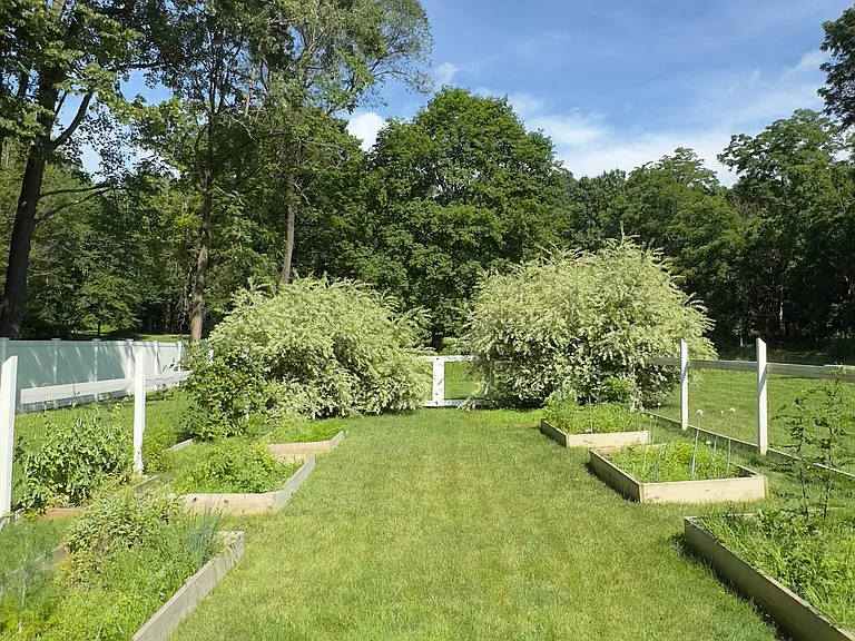 2422 Salt Point Tpke — Photo 12