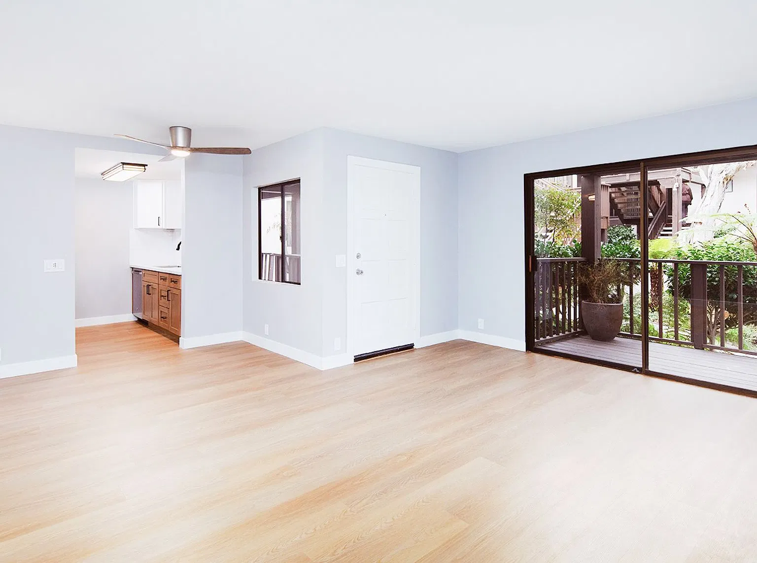 7601 Eads Avenue — Photo 4