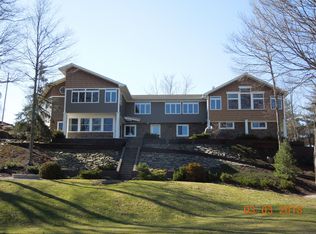 6390 N Lynn St, Columbia City, IN 46725
