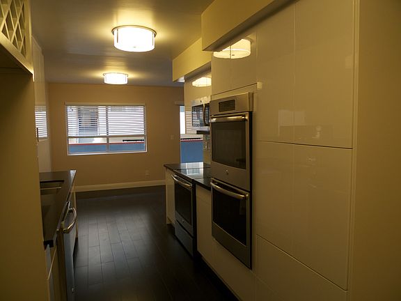 3rd image of 1467 Rexford Dr APT 105