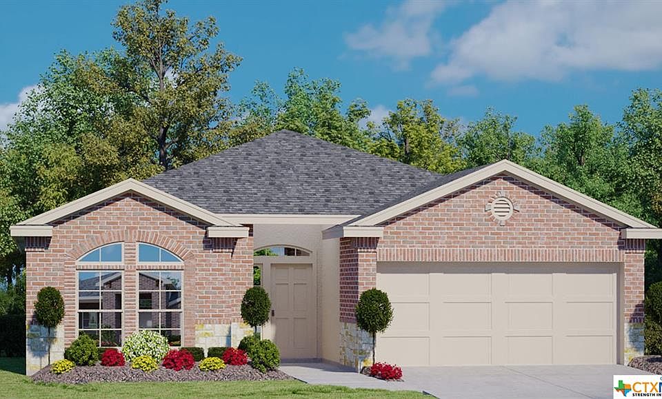 1st image of 466 Sand Trail St