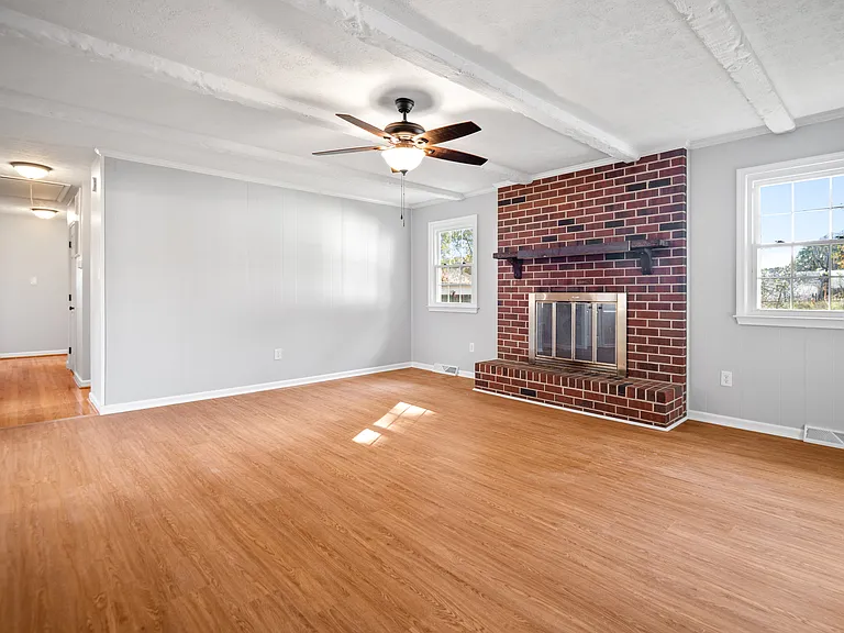 3908 Pfost Ave — Photo 20
