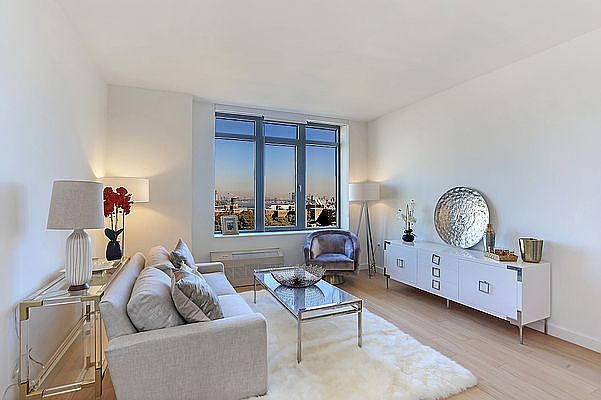1st image of 180 Myrtle Ave APT 11D
