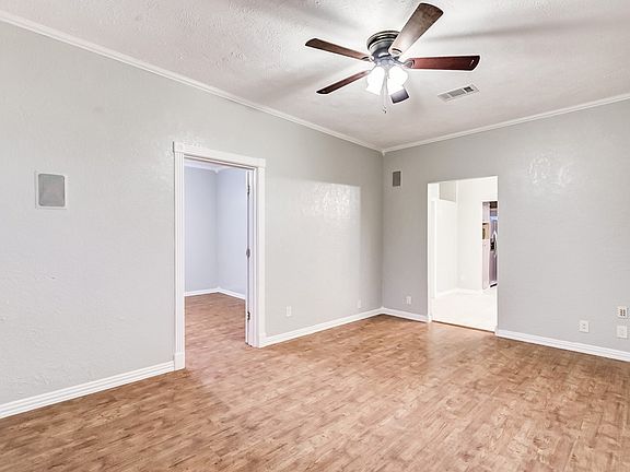 5th image of 2771 62nd St