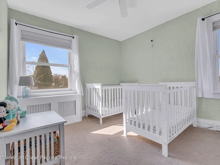 102 Dixon Ave — Photo 26