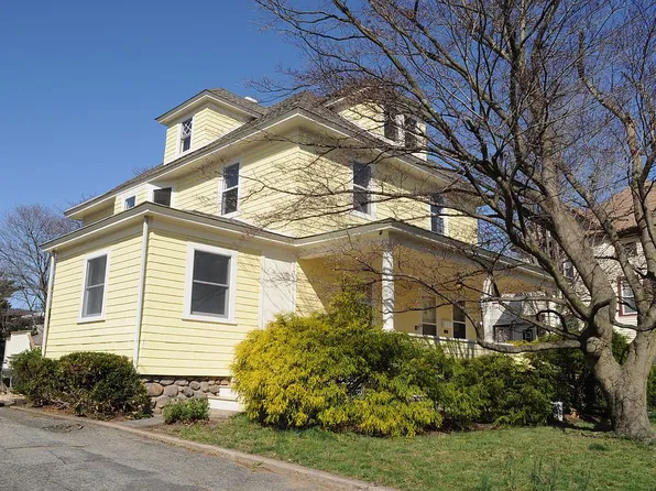 101 Washington Ave, Suffern, NY 10901