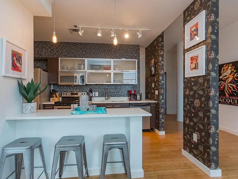 2115 Yeaman Pl #415 — Photo 27