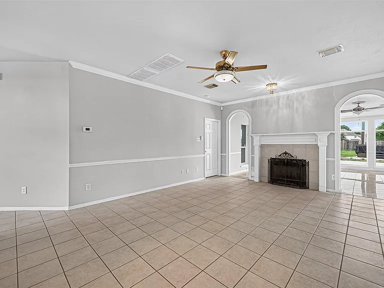 2502 Rosebluff Ct — Photo 15