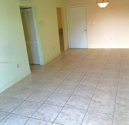 5th image of 645 NE 121st St APT 403