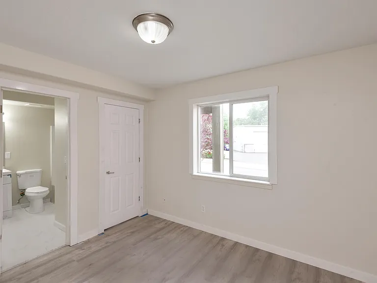 15423 NE Alton St — Photo 13