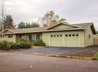 1321 NW Jefferson St, Roseburg, OR