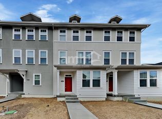 6018 W Copperhawk Dr, South Jordan, UT 84009
