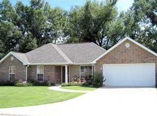 316 Silverstone Cir, Ponchatoula, LA 70454