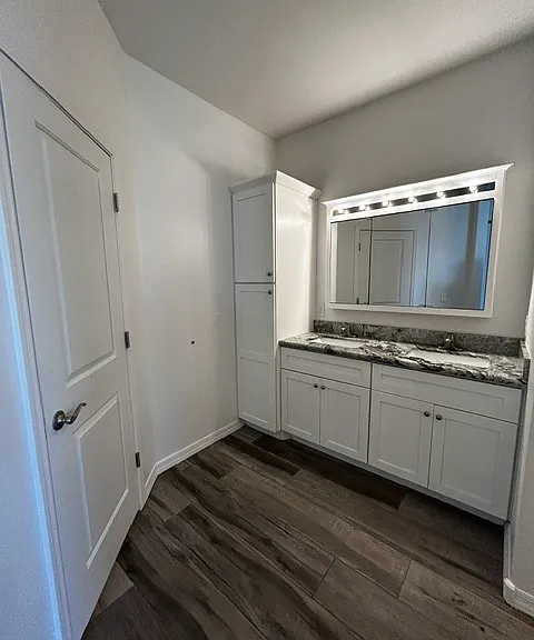 1298 E Avenida Fresca — Photo 26