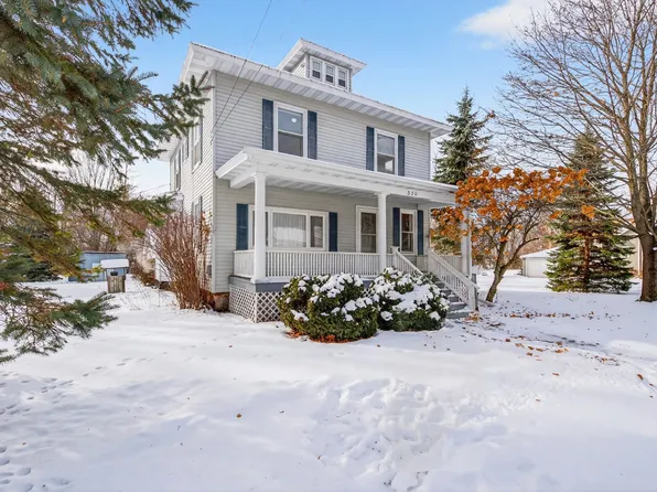 330 Main St, Oconto, WI 54153