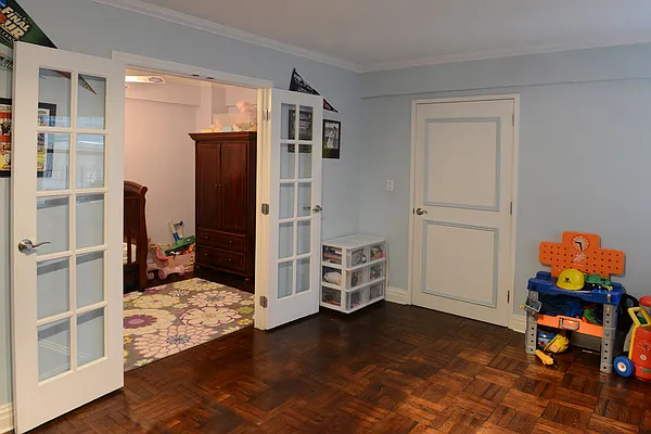 Sold by Cheshire Realty LLC | media 7