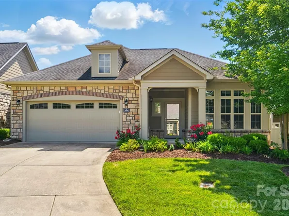 5028 Polo Gate Blvd, Charlotte, NC 28216
