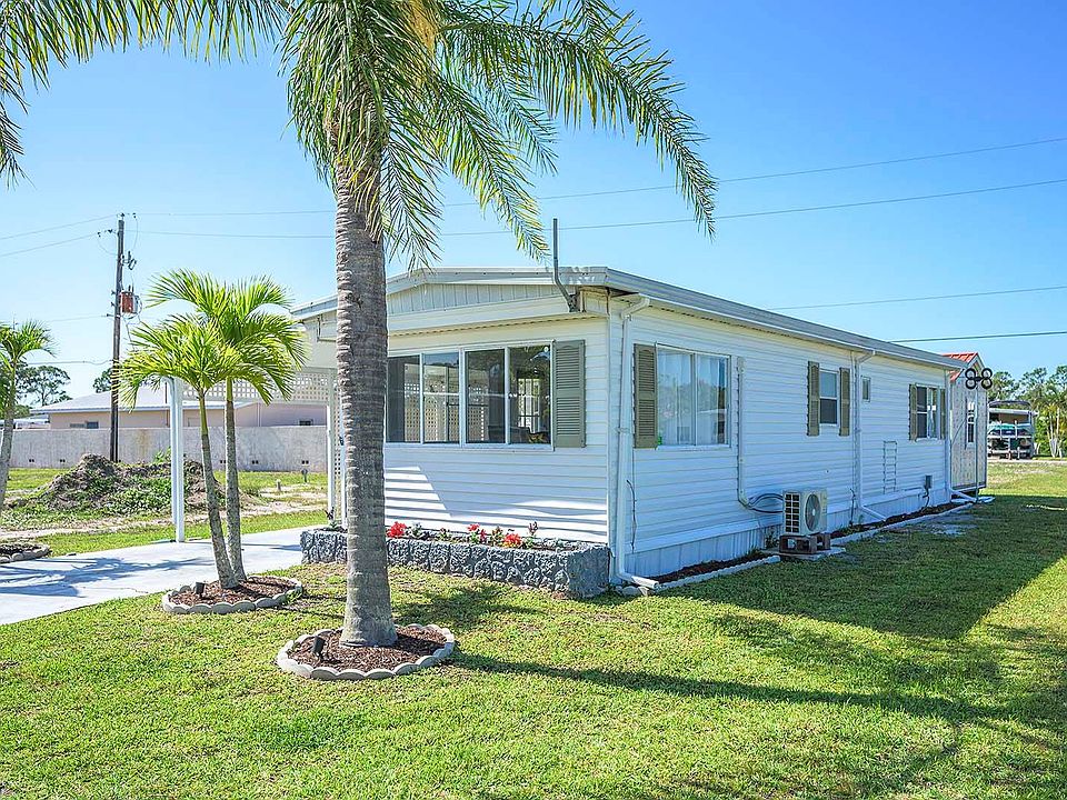 20572 Tahitian Blvd, Estero, FL 33928 | MLS #11180690 | Zillow