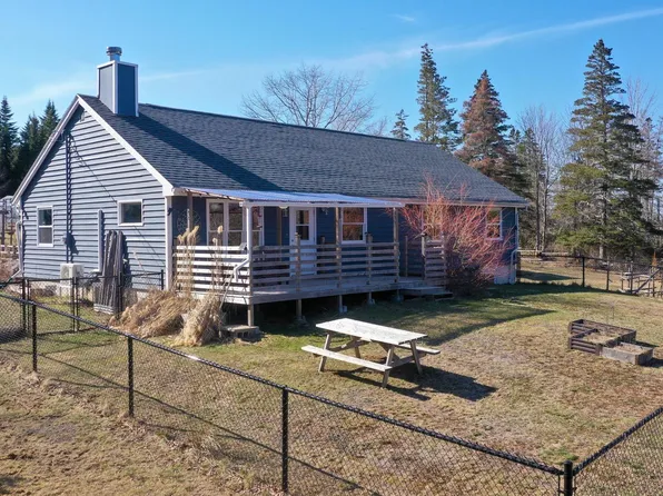 12 Sand Dollar Ln, Lunenburg, NS B0J 2C0