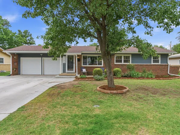 9200 W Bekemeyer Ln, Wichita, KS 67212