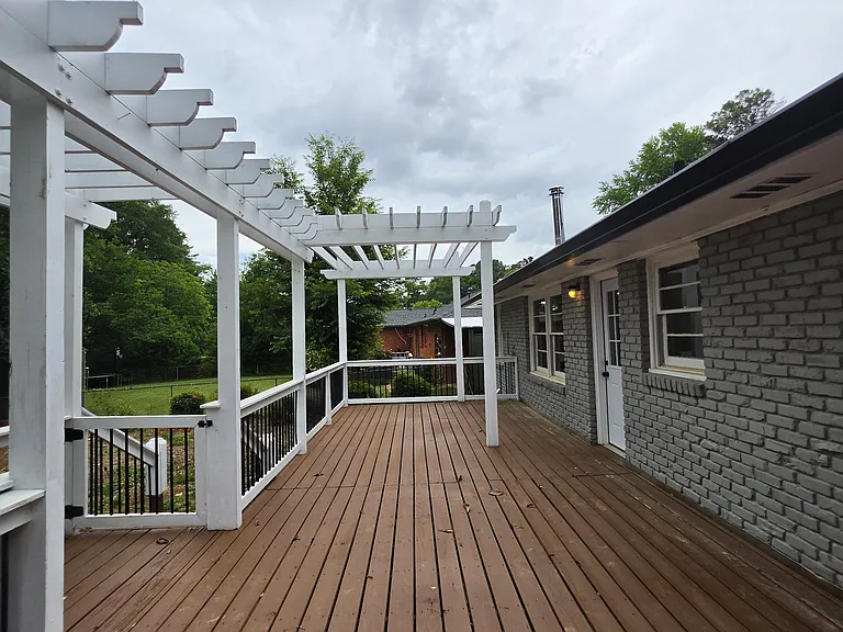 2164 Pawnee Dr SE — Photo 25