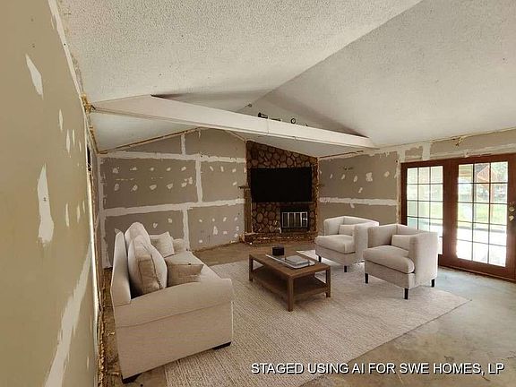 3rd image of 422 Texla Rd