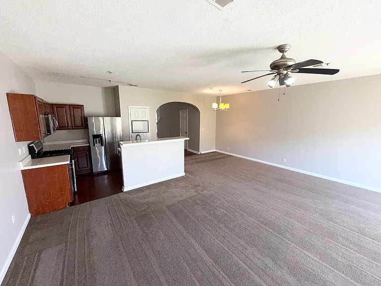 246 Azalea Cir — Photo 38