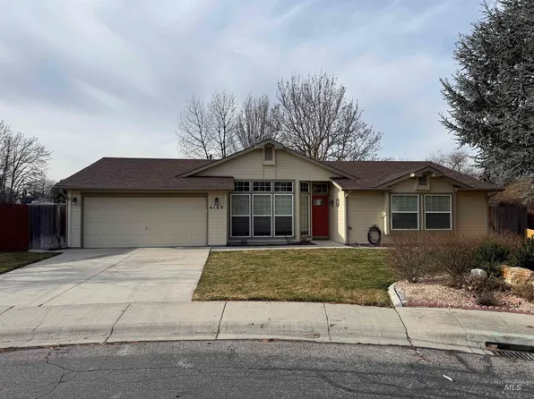 6169 N Portsmouth Ave, Boise, ID 83714