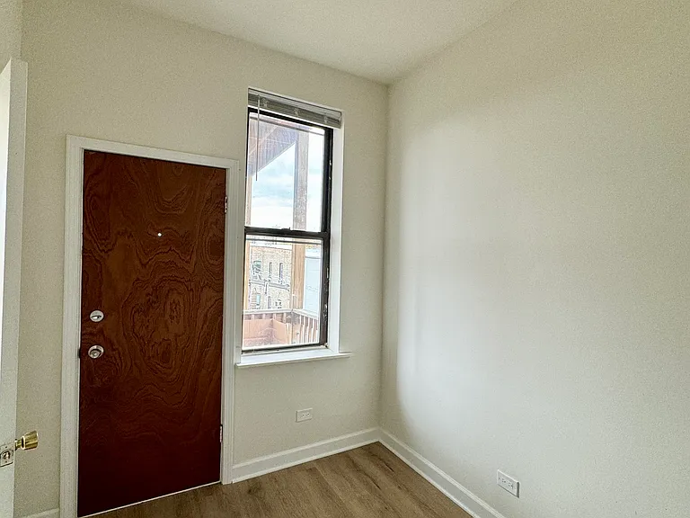 908 S Loomis St #4R — Photo 9