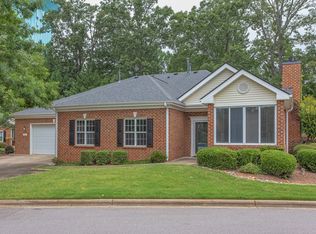 1031 Thistle Briar Pl, Cary, NC 27511