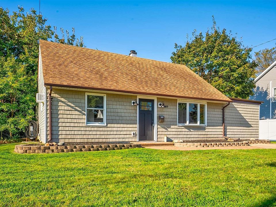 1st image of 109 Arlyn Road