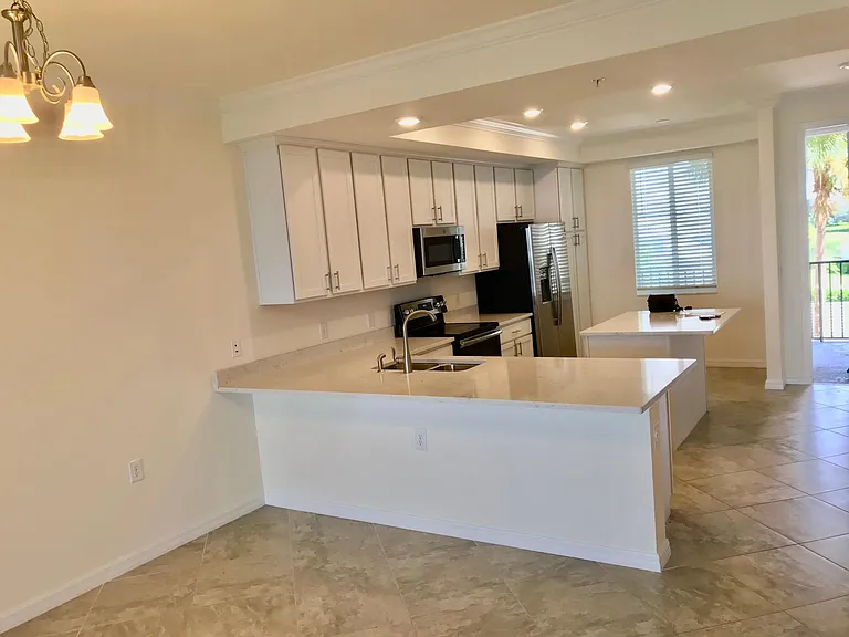 850 Tidewater Shores Loop #305 — Photo 3