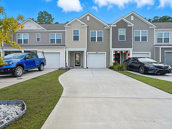 2nd image of 219 Cozy Brook Ct