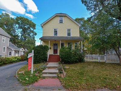 18 Tudor Ter, Newton, MA, 02466