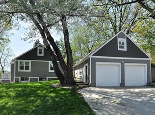 5504 Spruce Rd, Mound, MN 55364