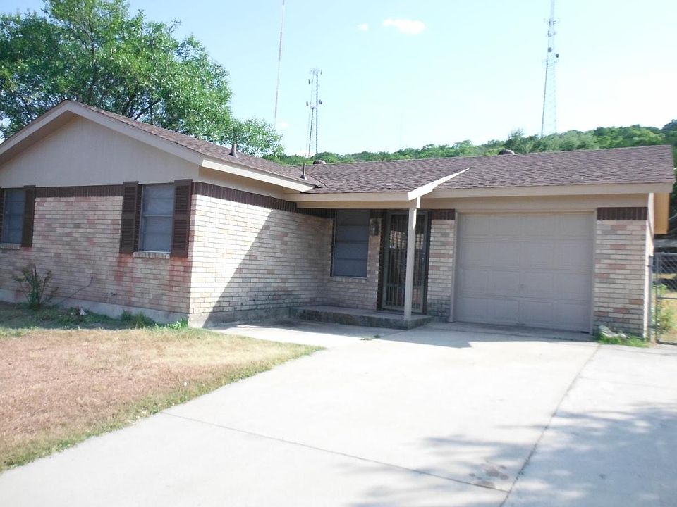 1st image of 517 Geri Dr