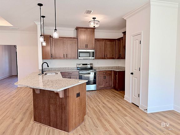 5th image of 1234 Pembroke Way