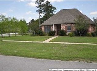7477 Colonial Dr, Denham Springs, LA 70726