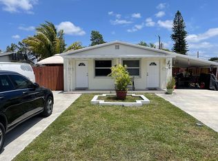 6811 Coolidge St, Hollywood, FL 33024