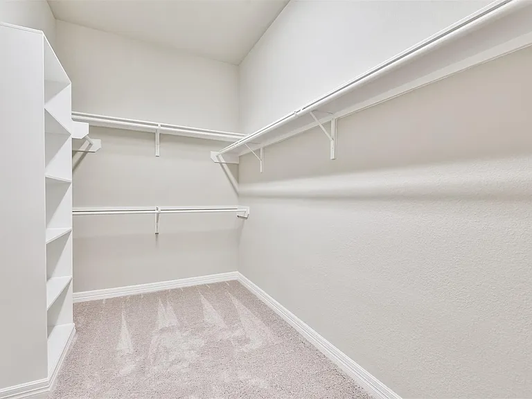 8211 Chartres Wind Dr — Photo 24