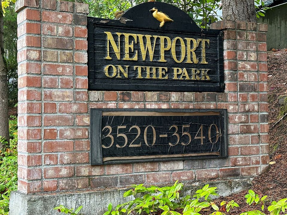 1st image of 3520 Lake Washington Blvd SE APT 203
