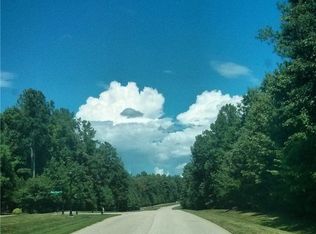 15225 Isle Pines Dr, Chesterfield, VA 23838