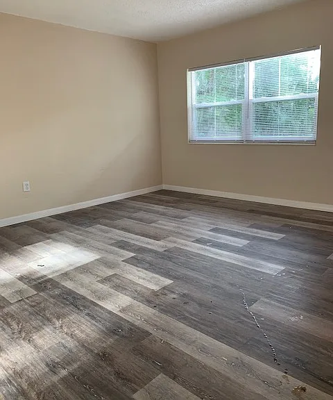 2266 Altamont Ave (Allen St) - 1 — Photo 8